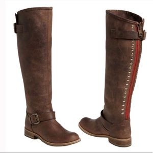 STEVE MADDEN Lynxx Back Zip Leather Boots